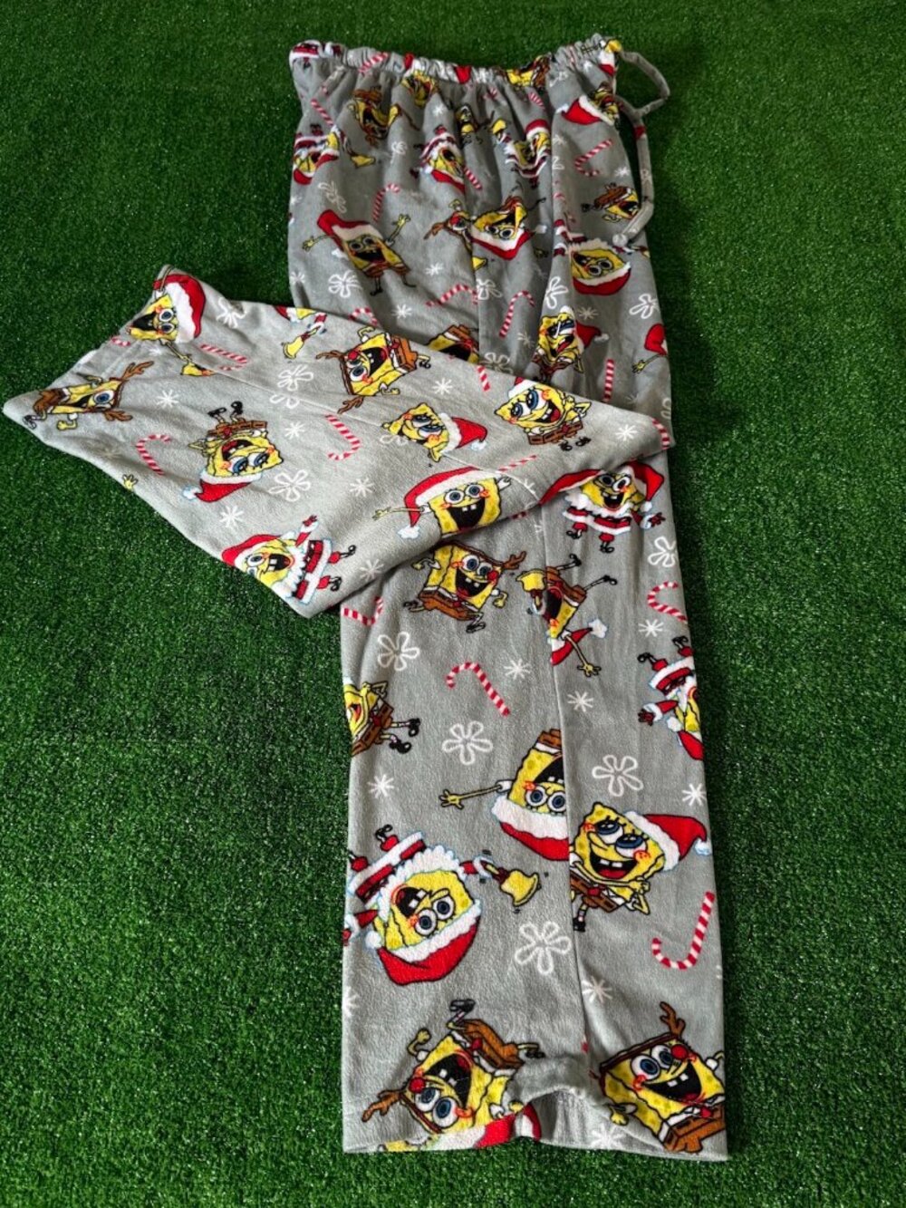 Nickelodeon SpongeBob Santa Christmas Pajama Lounge Pants Gray XL Sleepwear